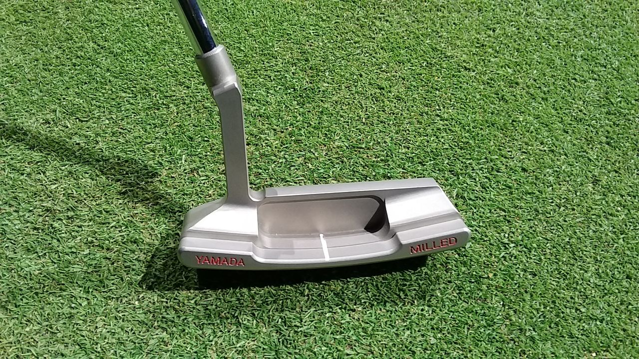 山田パター エンペラー2 ゴルフ初心者練習記