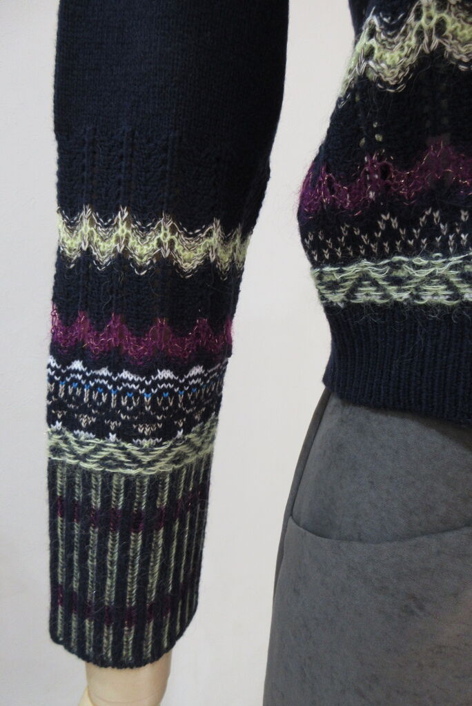 マカフィー、フェアアイルクルーネックカーディガン : VOYAGE 北上尾