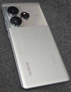 Reno14の上位互換！？2024年ミドルレンジの王者・Realme GT6レビュー