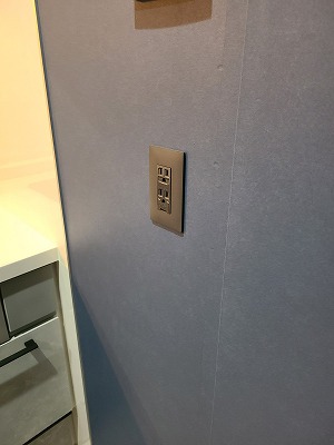 102 (2)