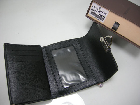 M58012--(7)