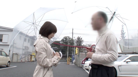 野外露出調教プレイする女のエロ画像 suzumuraairi211_1