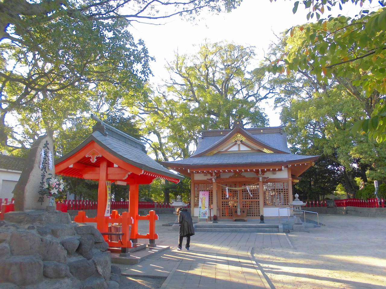 よっちのてゲてゲ日記 六月燈の三姉妹