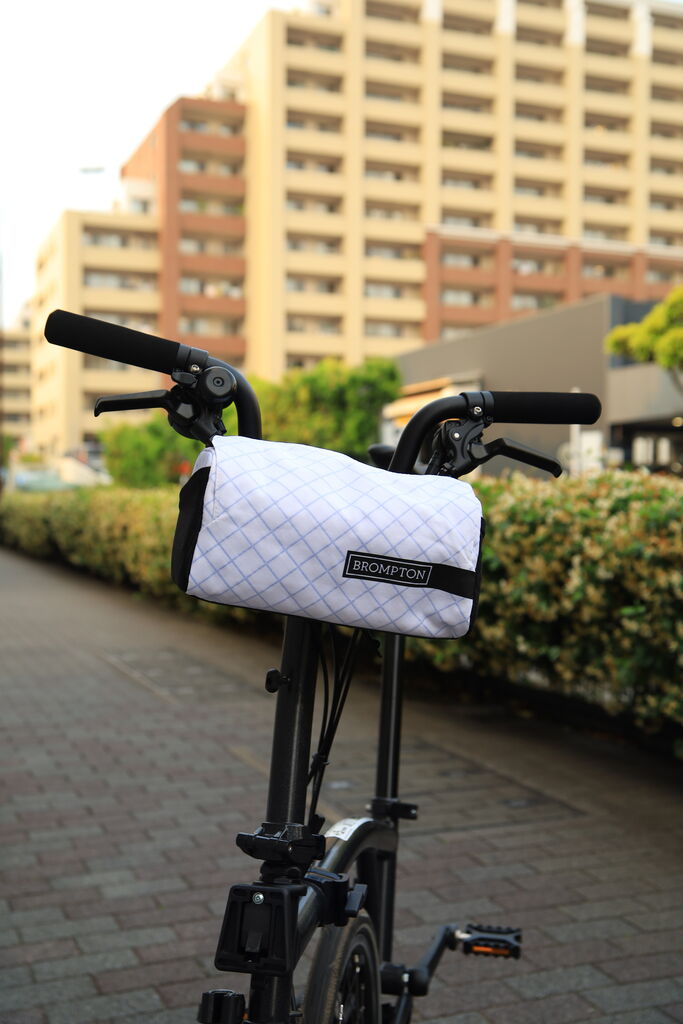 【純正品】BROMPTON ( ブロンプトン ) フロントバッグ ブロンプトン純正のフロントバッグ「Bar Bag」が入荷しました