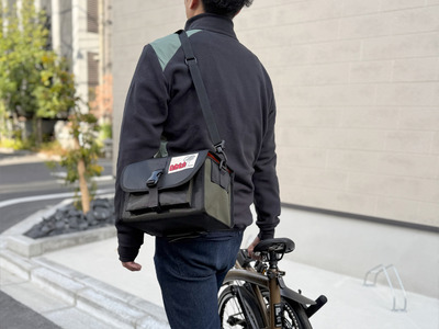 MULTIBAG-X-BK_shoulder