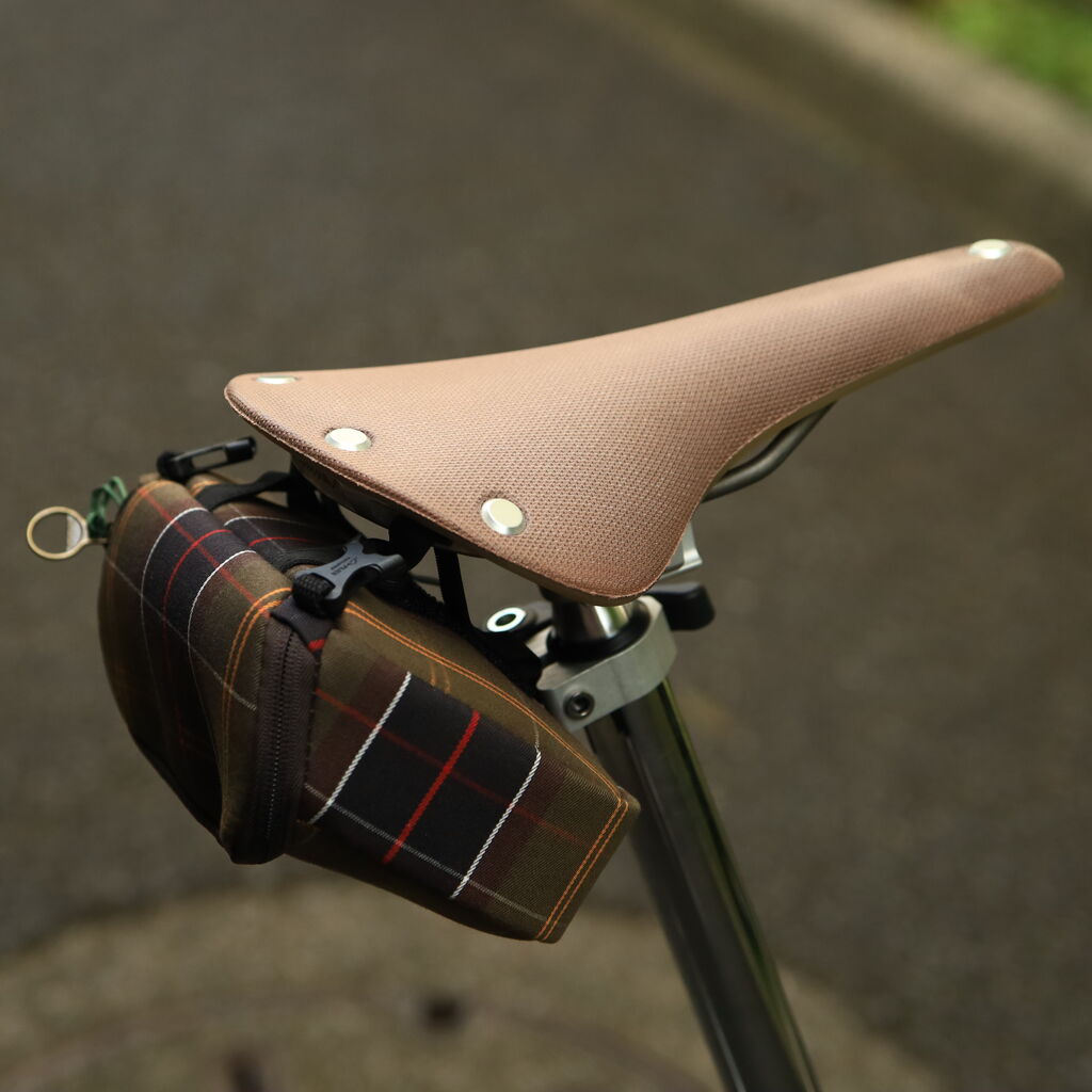 Brooks Cambium C17 ブラウン Barbourコラボ車