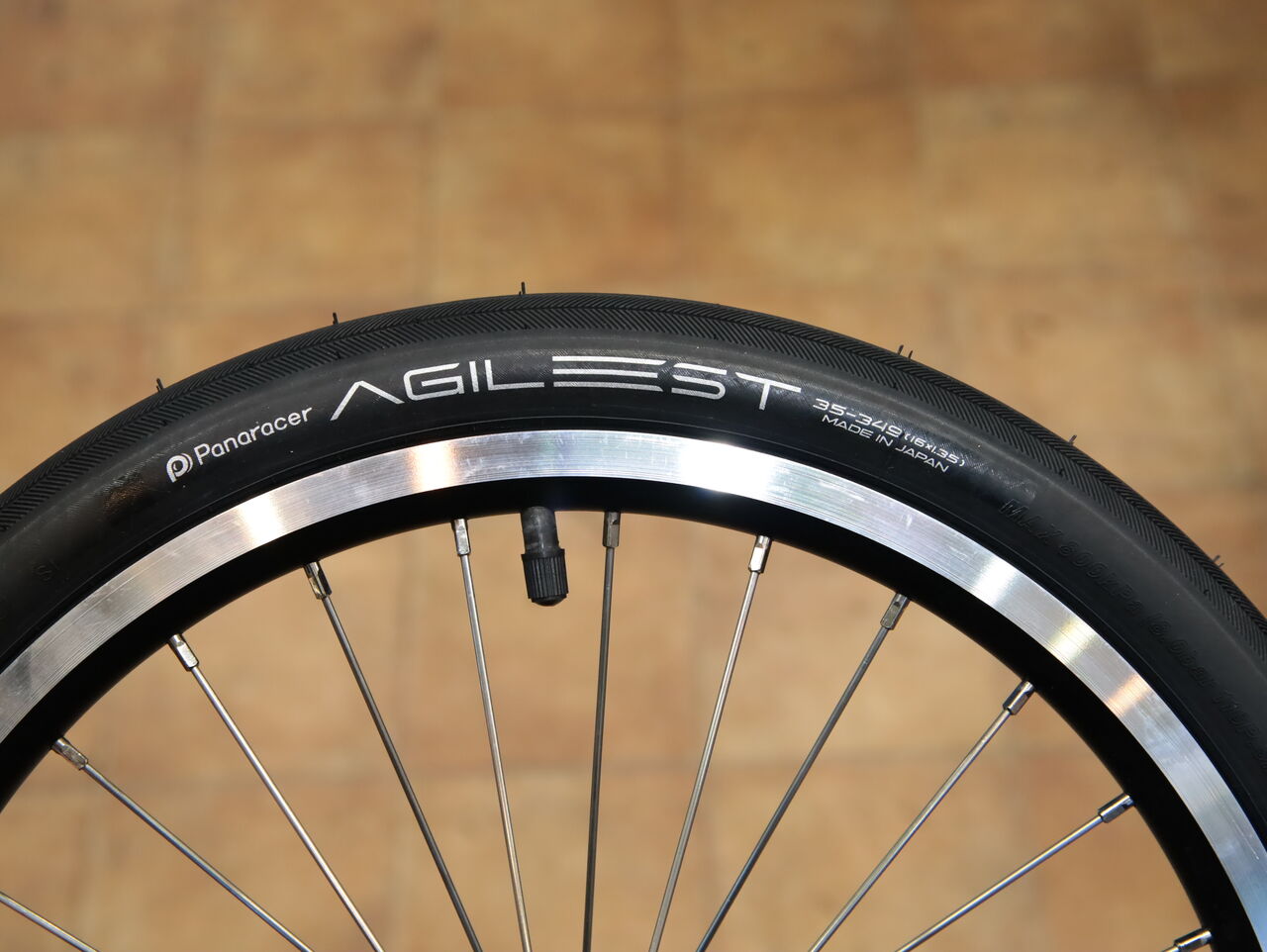 BROMPTON用NEWタイヤ［Panaracer AGILEST］発売しました : wadacycle news