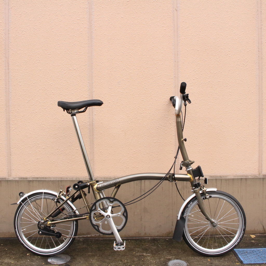 ブロンプトンRAWラッカー M3R