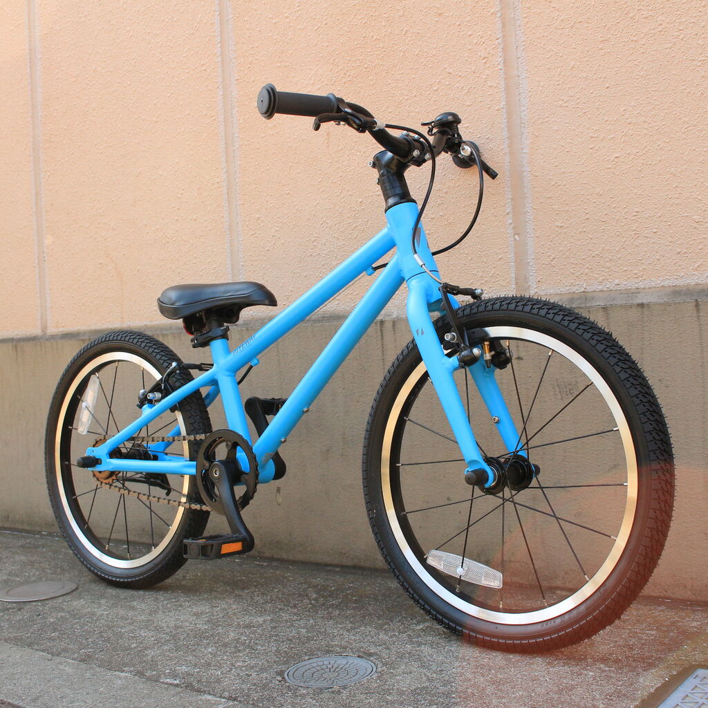 きい 超軽量のキッズバイク「ZIT 18」納車しました[6.8kg