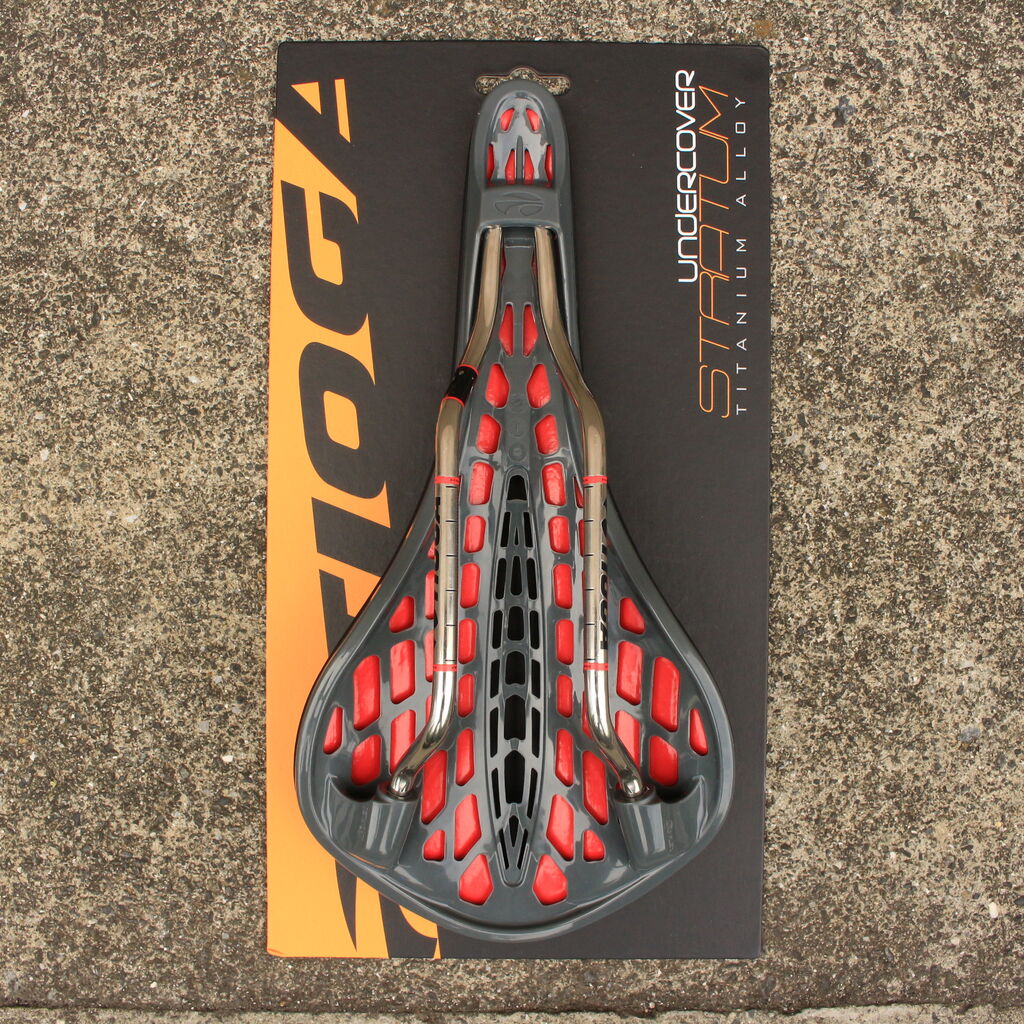 お尻が痛くなりにくいサドル］ TIOGA「UnderCover Stratum」入荷