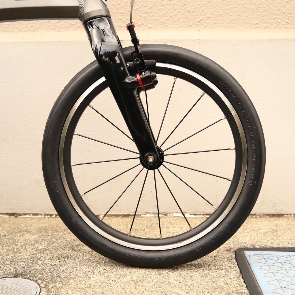 超軽量5.98㎏!!] Limit5 入荷しました!! [16インチ折りたたみ自転車