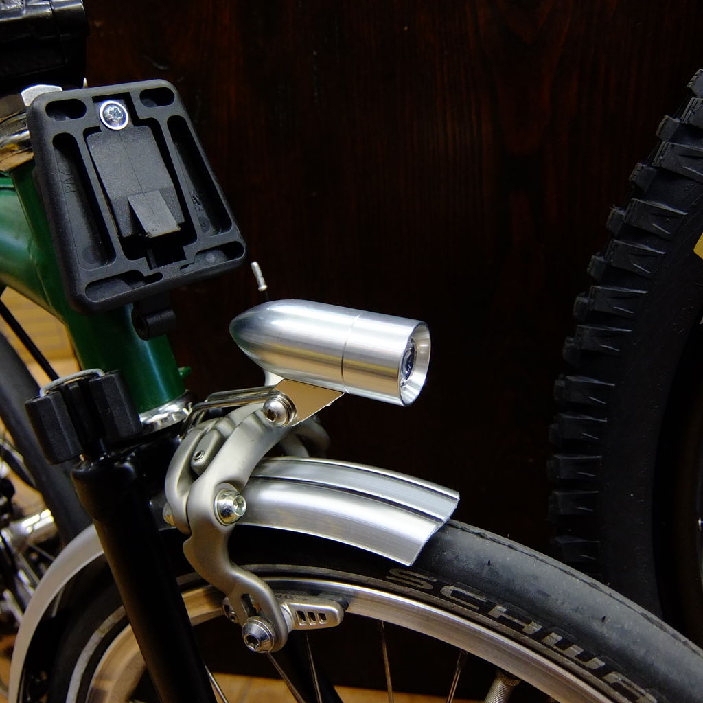 CNC削り出し砲弾型USB充電式LEDライト「Bullet Lighting」再入荷しました‼ : wadacycle news CNC削り出し砲弾型USB充電式LEDライト「Bullet Lighting」再入荷しました‼ : wadacycle news