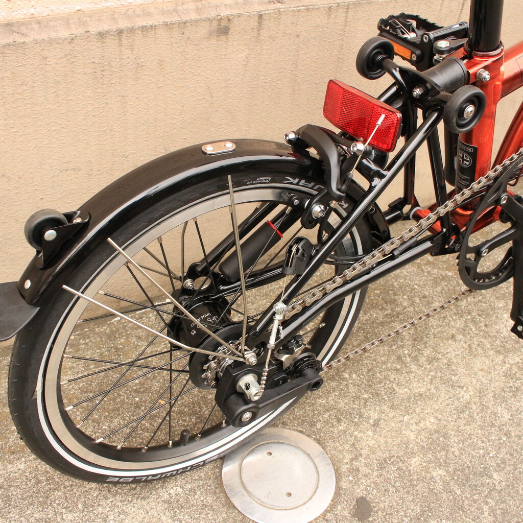 【ほぼ新品】BROMPTON C Line M6L ブラックラッカー／試乗のみ ほぼ新品】BROMPTON C Line M6L ブラックラッカー／試乗のみ