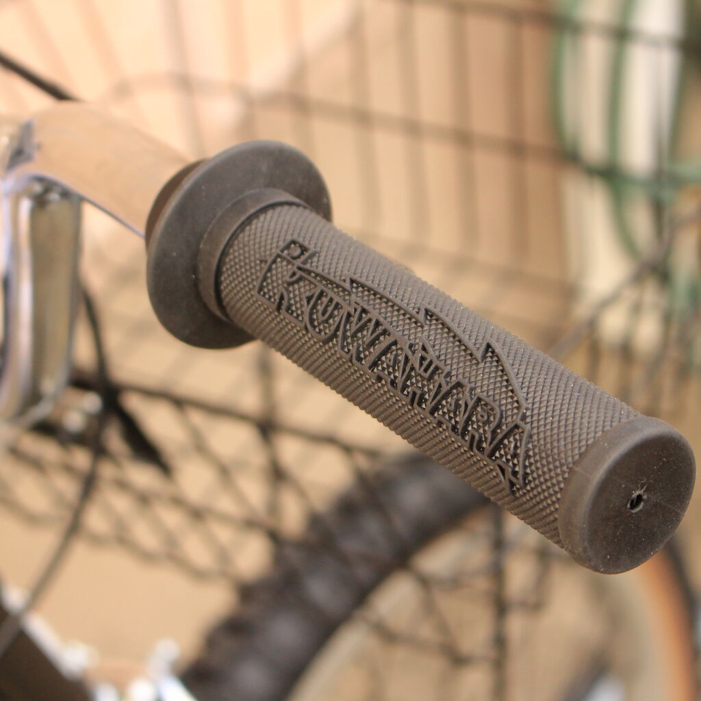 KUWAHARA 「Survivor 24」入荷しました : wadacycle news
