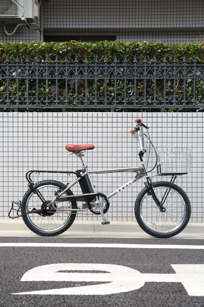 FUJI MX-Eの全体、BMXルックの電動アシスト自転車