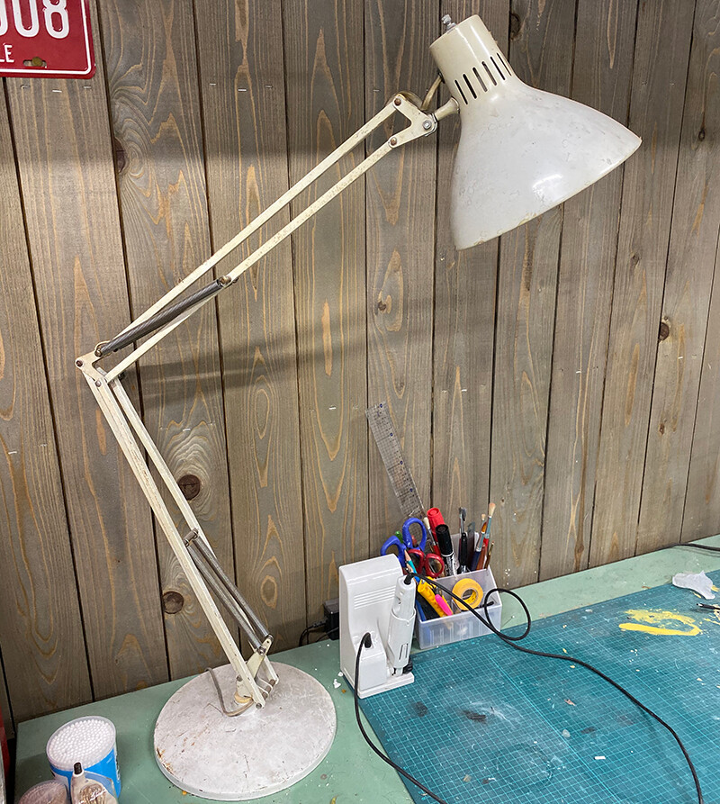 ピクサーのルクソー : MAX CADY'S STUDIO