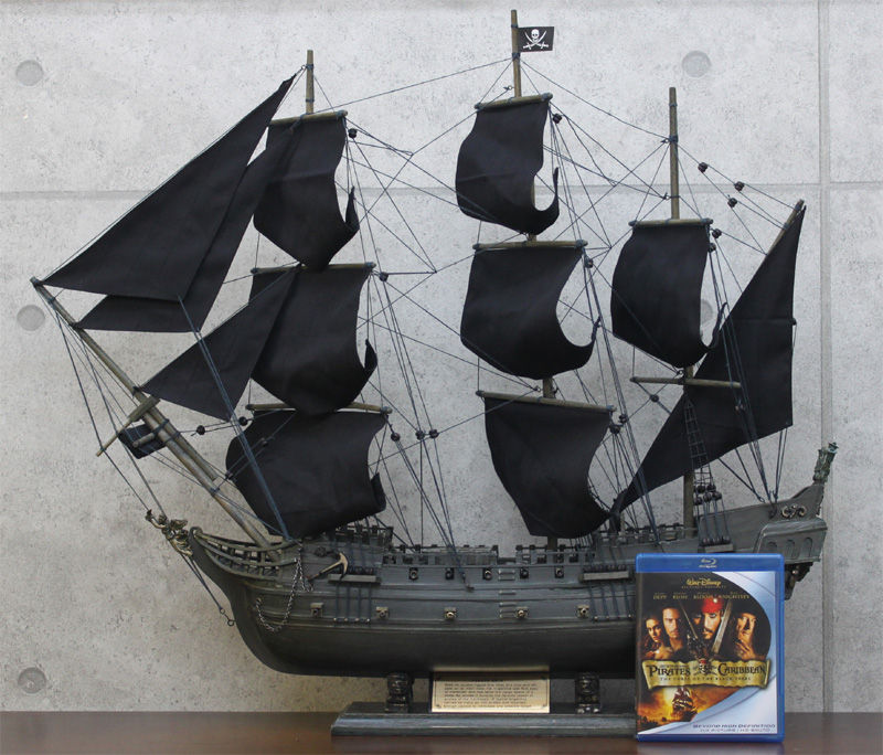 ブラックパール号 到着 : MAX CADY'S STUDIO