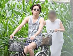 櫻井翔[嵐] 同級生の恋人とベトナム婚前旅行を撮られるも…私服のダサさに悲鳴ｗお相手も確定!?