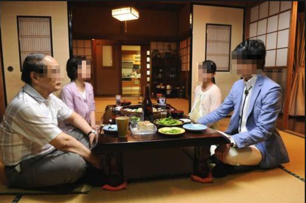 彼女の親に結婚の挨拶に行ったら お父さんは居酒屋経営でいい加減な人なんだね と始終バカにされ婚約破棄してきた