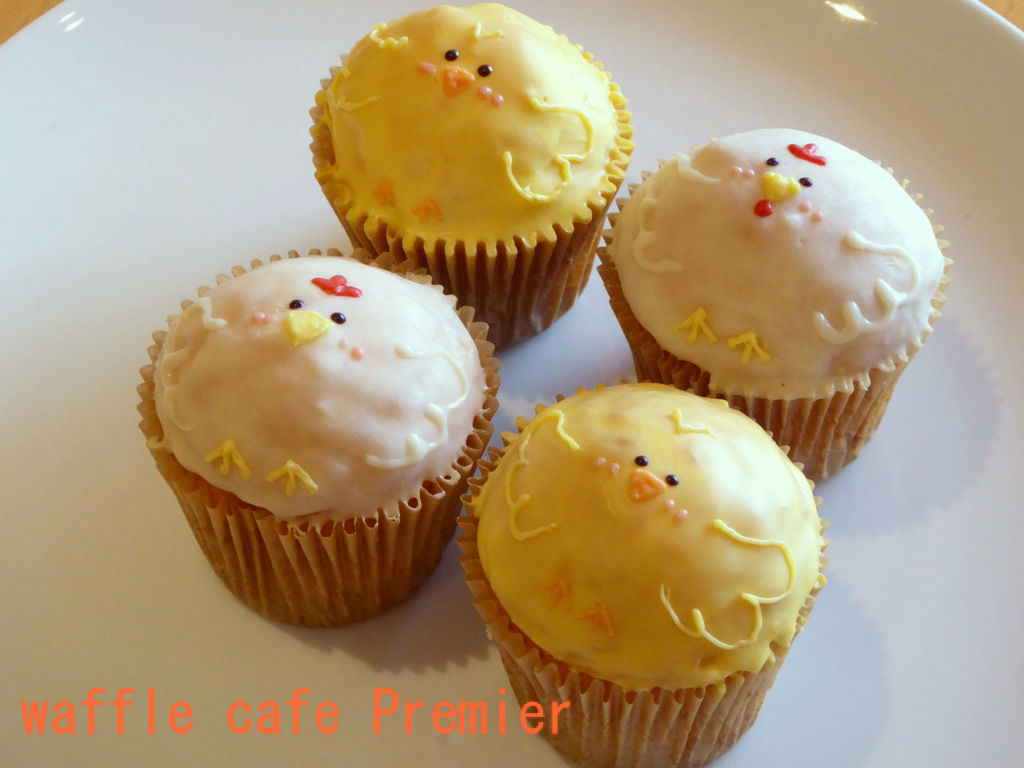 鶏 ひよこのカップケーキ ケーキポップ販売開始 Wafflecafe Premierの公式ブログ