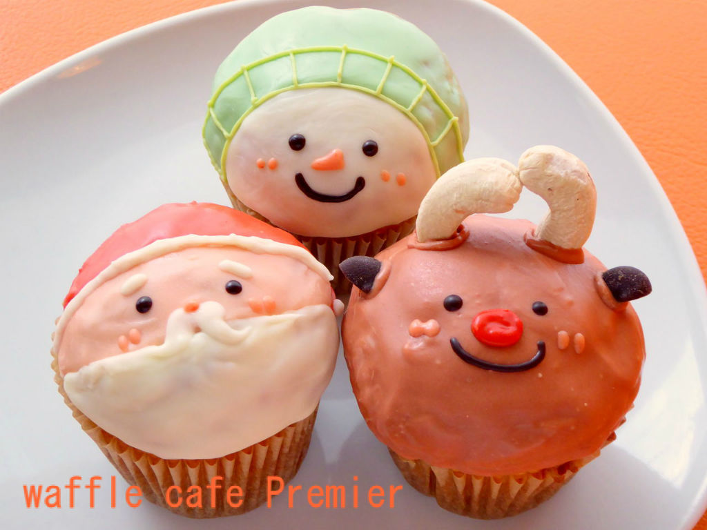 クリスマスカップケーキ販売中 Wafflecafe Premierの公式ブログ