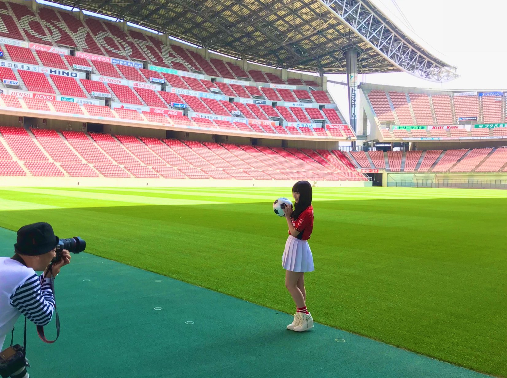 Ske48 名古屋グランパス公式応援マネージャーの撮影時は こんな感じ Ske48箱推し Ske48 名古屋グランパス公式応援マネージャーの撮影時は こんな感じ Ske48箱推し
