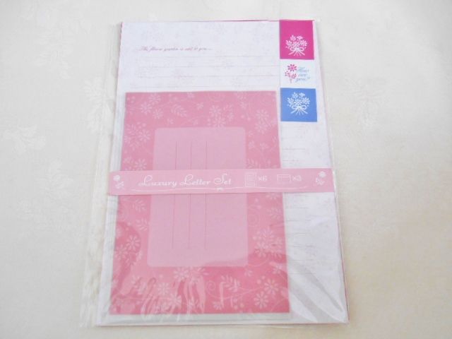 セリア おしゃれな 花柄レター 心に寄り添う暮らし ささやかな日々の記録 セリア おしゃれな 花柄レター 心に寄り添う暮らし ささやかな日々の記録