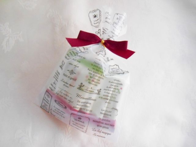 ダイソー ラッピング袋 2種 ささやかな毎日を大切に