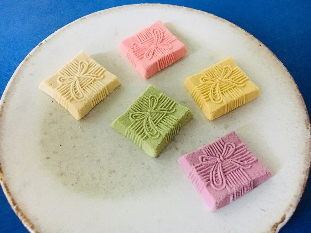 Dining Express 2008 7 17 お盆のおもたせスイーツはコレ きくもとや のらくがん