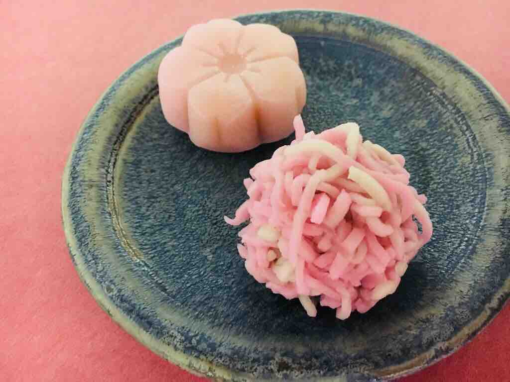 第1807回 京都鶴屋鶴寿庵の生菓子 白 雲 と 荘 子 和菓子魂 Powered By ライブドアブログ 第1807回 京都鶴屋鶴寿庵の生菓子 白 雲 と 荘 子 和菓子魂 Powered By ライブドアブログ