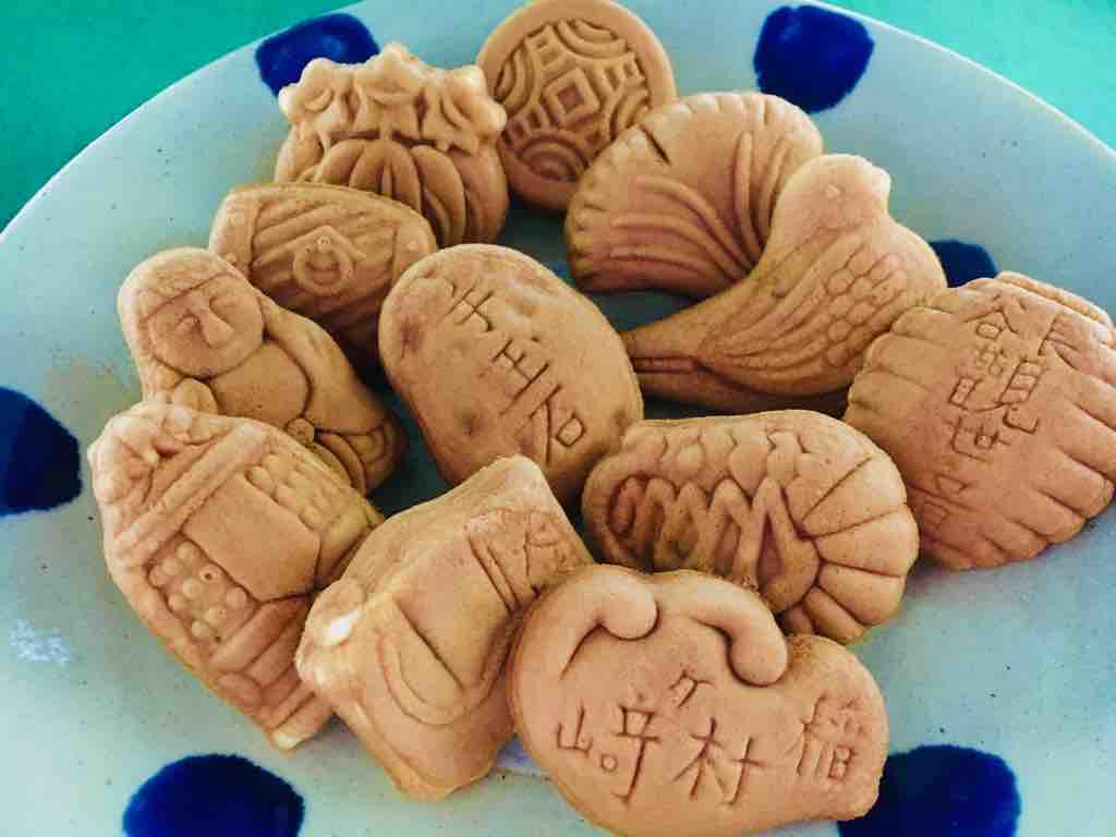 鳩の饅頭ページ 志ほせ饅頭（12個入り）｜大丸松坂屋オンラインストア【公式通販】
