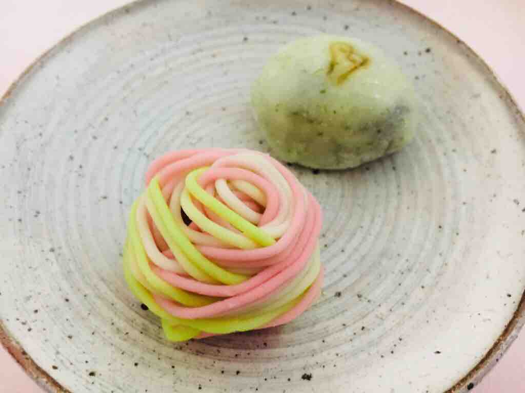 第1772回 松華堂の生菓子 春の糸 と わらび餅 和菓子魂 Powered By ライブドアブログ