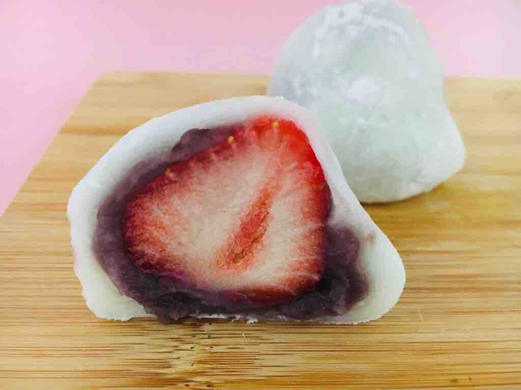 第2478回 七里香の いちご大福 和菓子魂 Powered By ライブドアブログ 第2478回 七里香の いちご大福 和菓子魂 Powered By ライブドアブログ