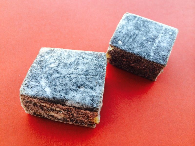 第959回 甘仙堂の 胡桃ゆべし と 胡麻ゆべし 和菓子魂 Powered By ライブドアブログ