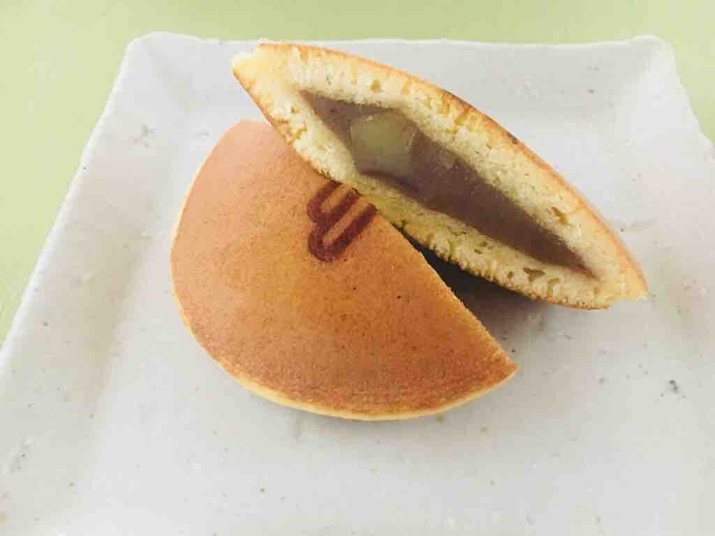 第2439回 竹風堂の どら焼山 と 栗ん子 和菓子魂 Powered By ライブドアブログ 第2439回 竹風堂の どら焼山 と 栗ん子 和菓子魂 Powered By ライブドアブログ