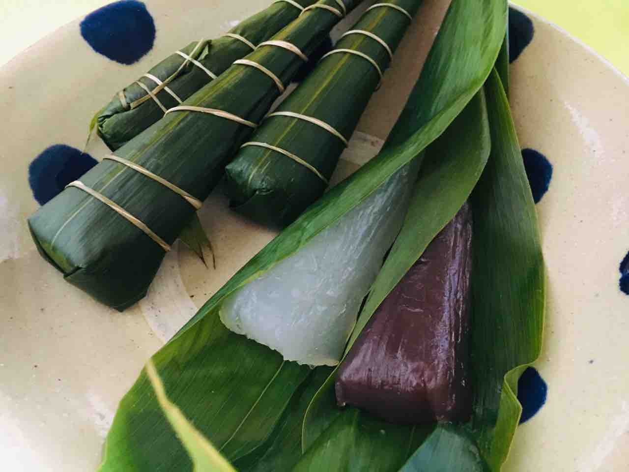 第68回 末 富の節句菓子 水仙粽 羊羹粽 と 柏 餅 和菓子魂 Powered By ライブドアブログ