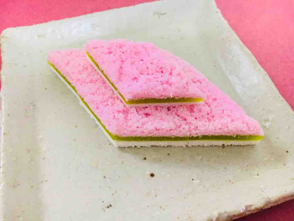 第1790回 岬 屋の 桃重ね 和菓子魂 Powered By ライブドアブログ 第1790回 岬 屋の 桃重ね 和菓子魂 Powered By ライブドアブログ