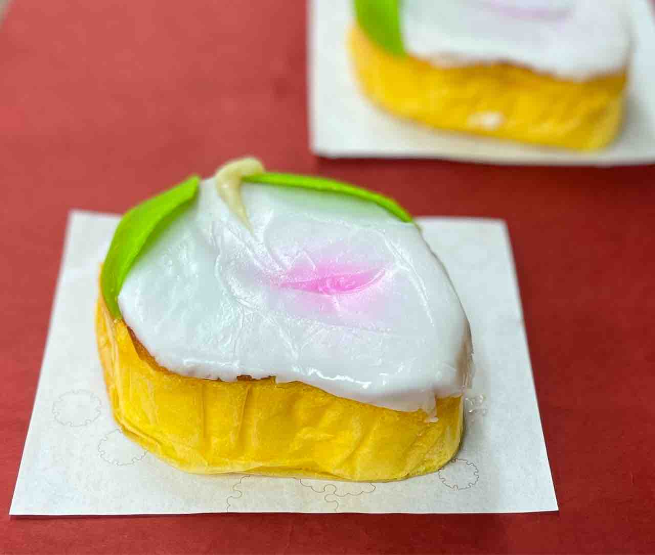 桃 カステラ 万 月 堂