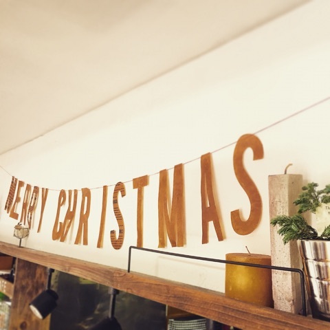 {B26B33BD-49F7-46E0-978C-2B2D863A432B:01}