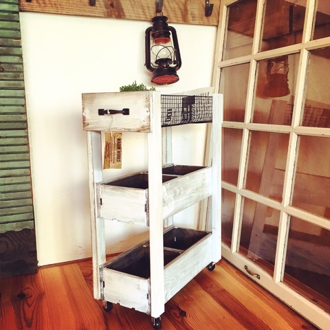 {82EF0AC4-12D8-4D72-B219-AE8AFA532AAB:01}