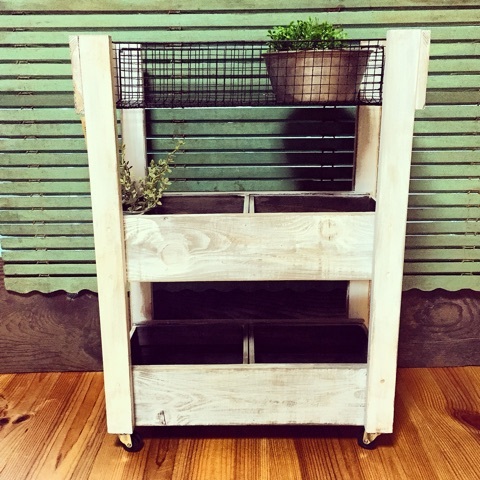 {3201FFAE-8E35-4C98-8F93-848DE273B521:01}