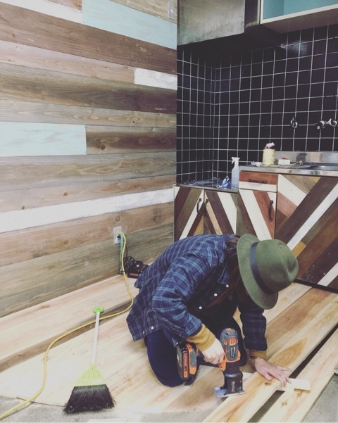 {B66D4374-8AEF-45B8-A91A-39C19DF1307C:01}