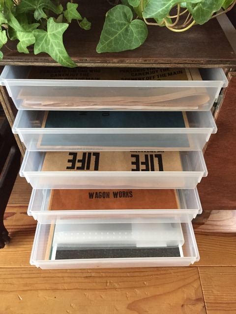 814