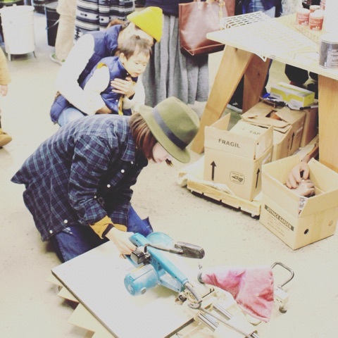 {E515A00A-2D06-429E-B9B9-937DD98AF9ED:01}