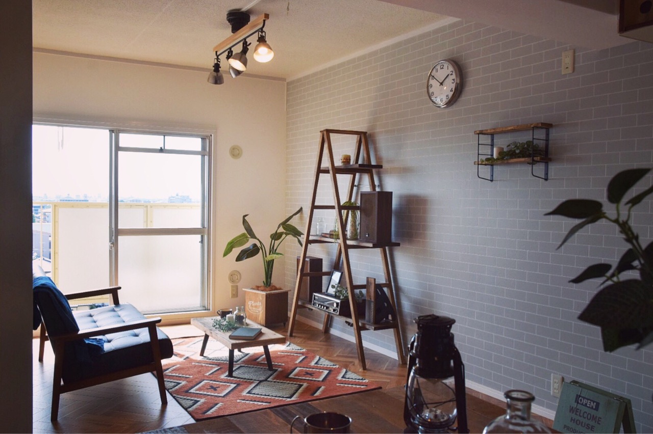 住まいが変わると生き方が変わる 築４４年の賃貸のお部屋のリビングがnyスタイルに大変身 Studio In The Afternoon リノベーションとお家収納diy Wagon Worksブログ Powered By ライブドアブログ