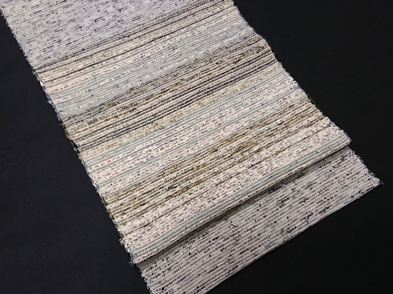 裂き織り 名古屋帯 シックながらも味深い♪粋な裂き織り八寸