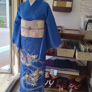 【作家物】鮮やかなロイヤルブルーの訪問着 大羊居 ロイヤルブルーの訪問着 : 和布 菜桜 (店番日記)
