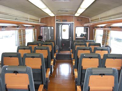 九州横断特急の車内