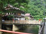 鸫⿧ʸΩ
