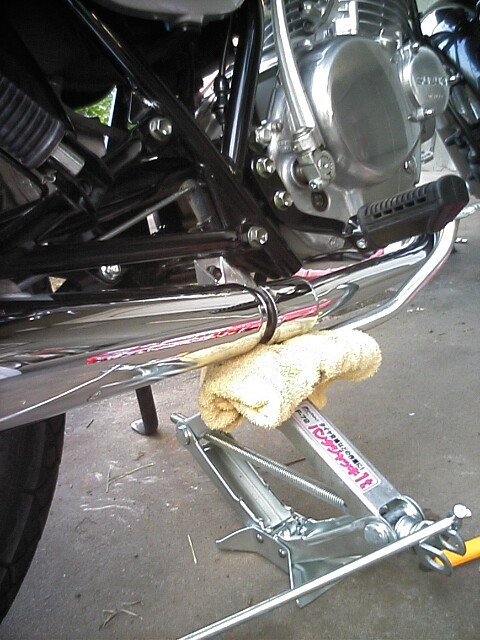 ジャッキアップの方法 愛車はst250typee ジャッキアップの方法 愛車はst250typee